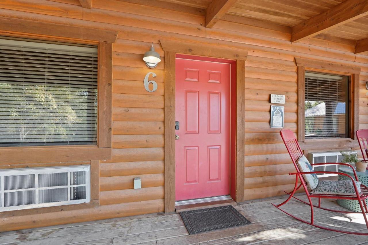 Wimberley Log Cabins Resort And Suites- Unit 6 Bagian luar foto